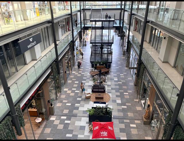 115M² OFFICE TO LET IN MAGALIESSIG
